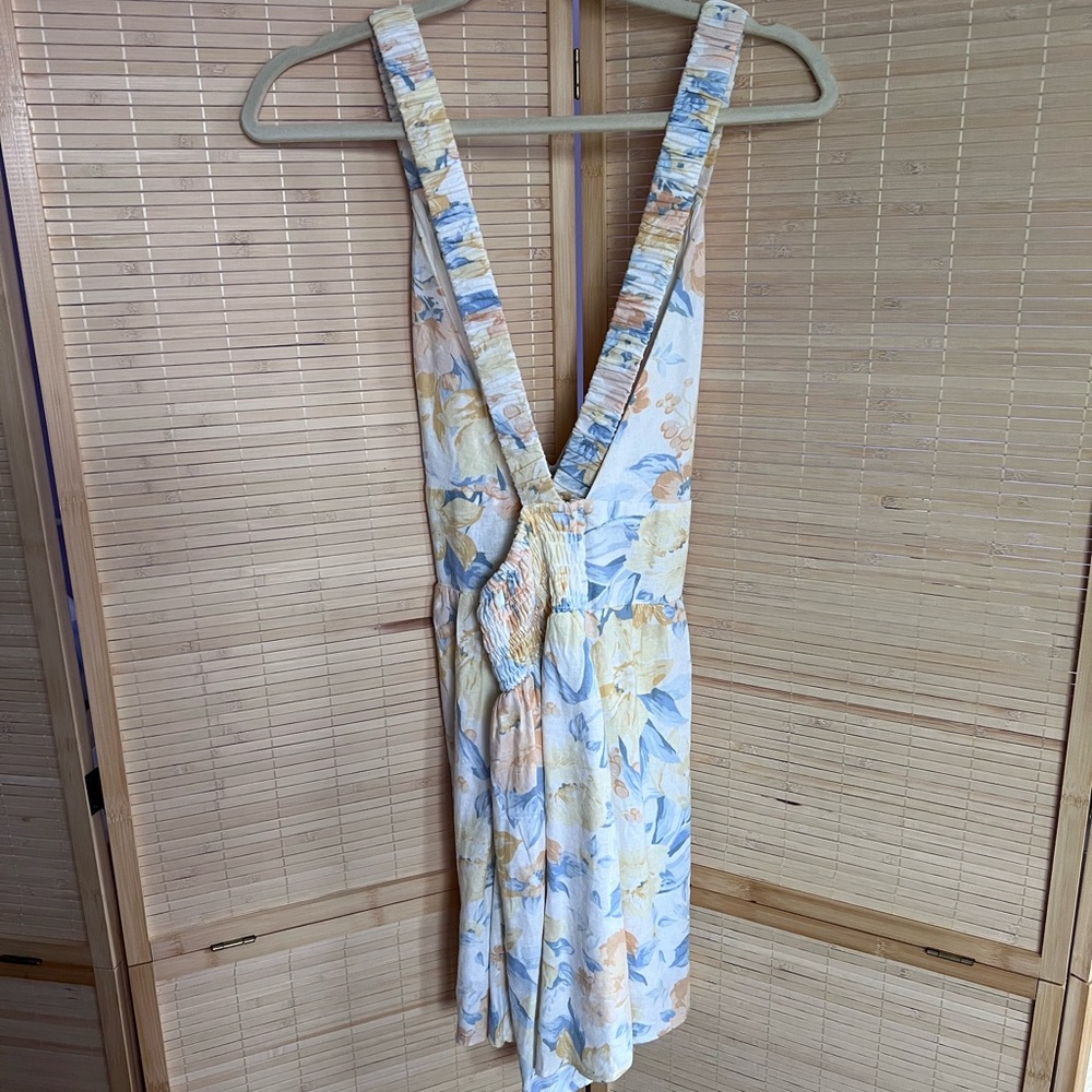 Abercrombie Floral Romper with Deep V-Neck - Picture 6 of 6